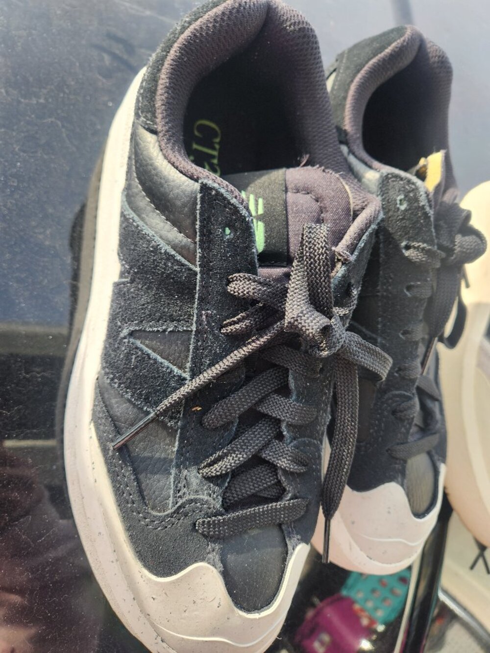New Balance-CT302 'Black' Size 7 - Picture 2 of 10